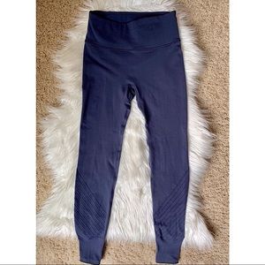 Lululemon Size 4